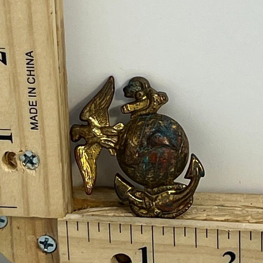 Vintage USMC Eagle Globe Anchor Screw Golden Back Brass Insignia Pin 1.5"